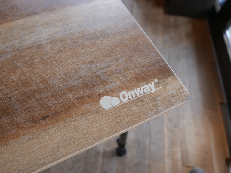オンウェーOnway アジャストカフェテーブル OW-9059